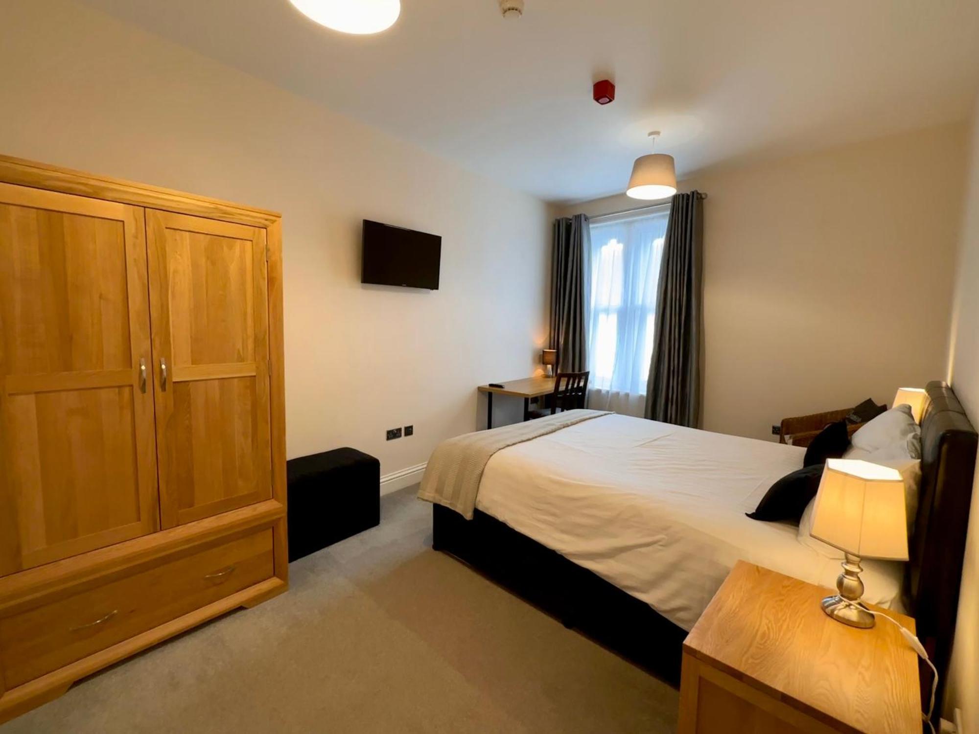 Spilman Hotel Apartments Carmarthen Luaran gambar